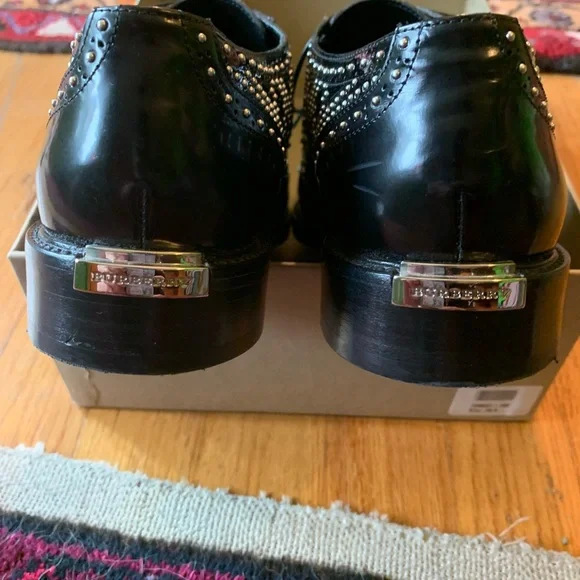 Burberry Gennie lace up studs shoes